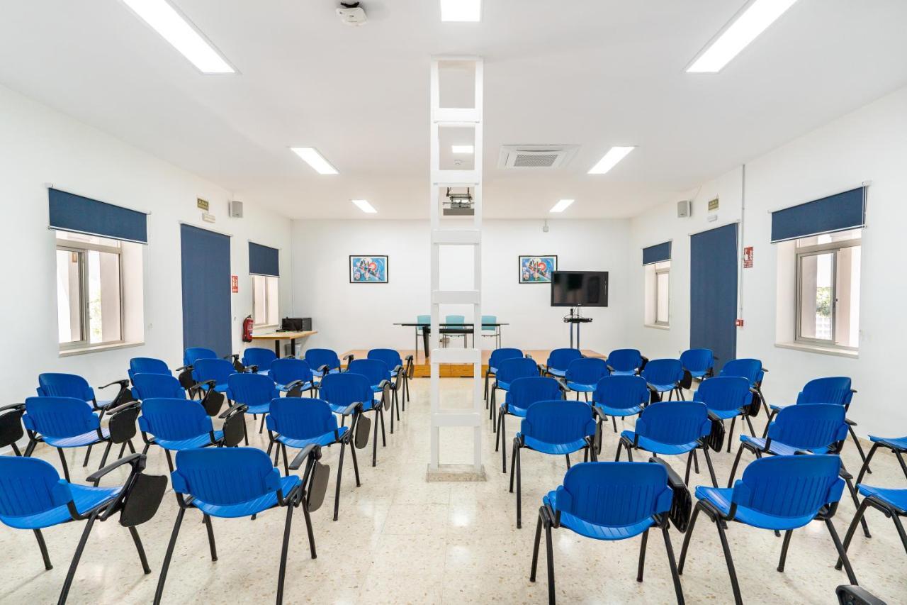 Albergue Inturjoven Малага Екстер'єр фото
