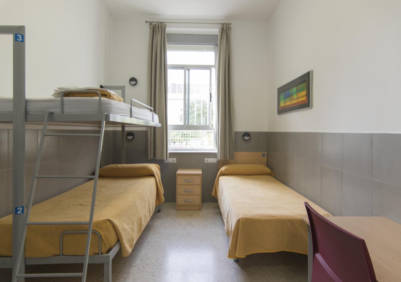 Albergue Inturjoven Малага Екстер'єр фото